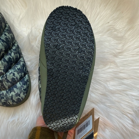 SALE!! ❄️ NORTH FACE Thermoball Traction Bootie Camo size 3 - Picture 7 of 10